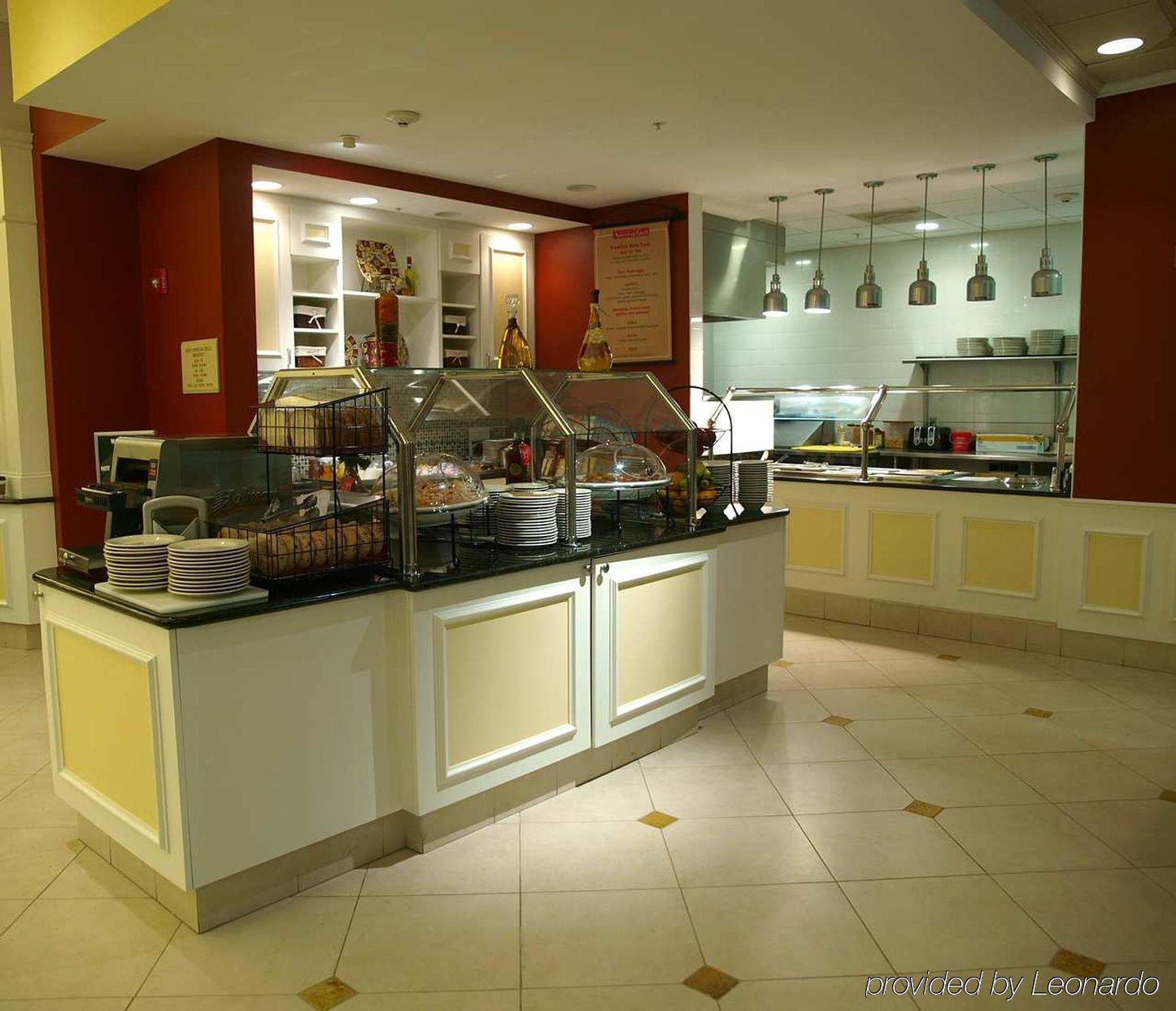 Hilton Garden Inn Myrtle Beach/Coastal Grand Mall Étterem fotó