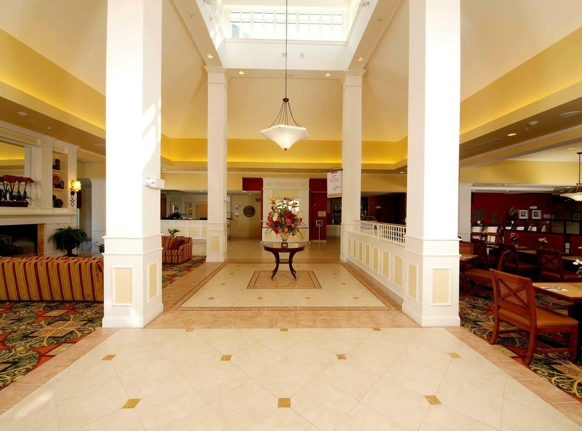 Hilton Garden Inn Myrtle Beach/Coastal Grand Mall Beltér fotó